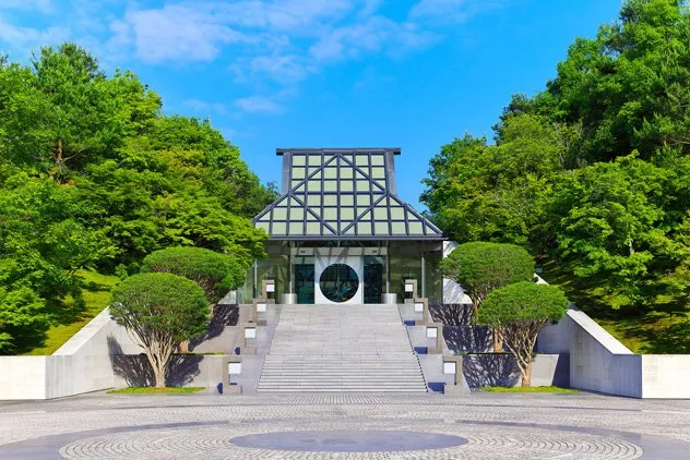 دار Louis Vuitton تتّجه إلى اليابان لتقديم مجموعتها التحضيريّة لربيع 2018