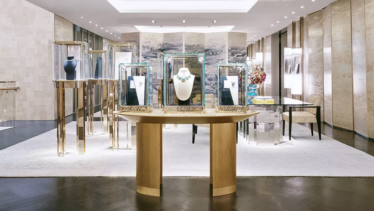 .Tiffany & Co تحتفل بإعادة إفتتاح متجرها الرئيسي في نيويورك بحضور نخبة من النجوم