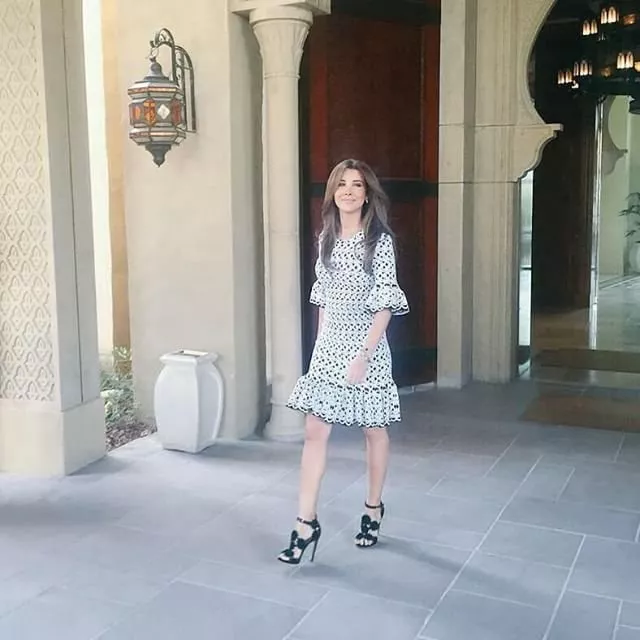 نانسي عجرم في إطلالة على الموضة في دبي