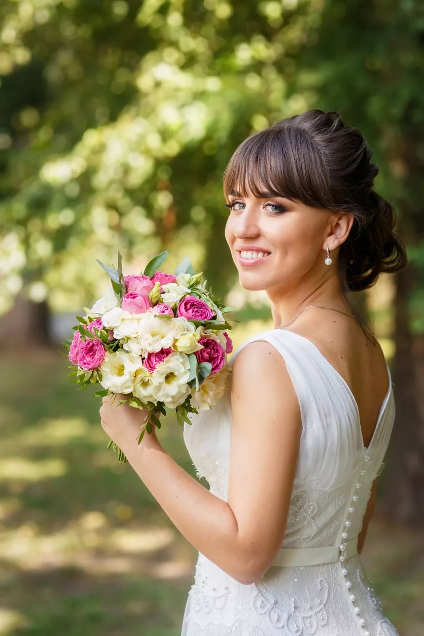10 حيل ستجعل كل عروس تبدو أجمل عند التقاط صور الزفاف