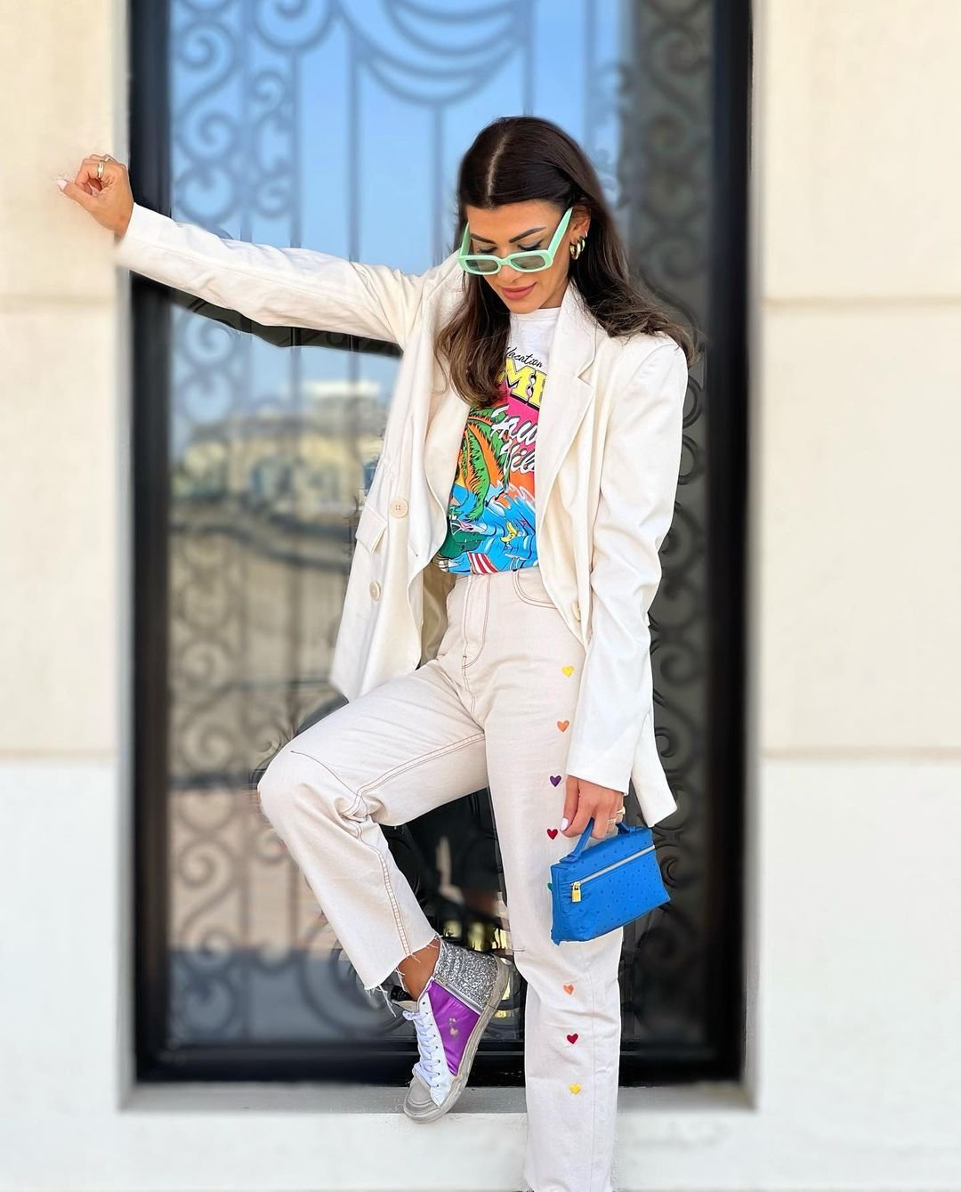 دينا زهران ترتدي جينز ابيض صيف 2022
