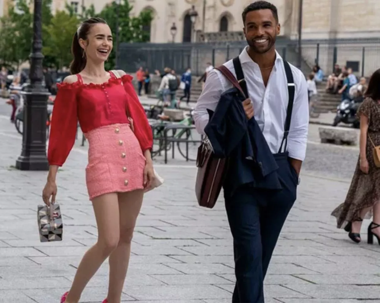 Oui، الجزء الثاني من مسلسل Emily In Paris يستحق المشاهدة! هذه هي أبرز تفاصيله