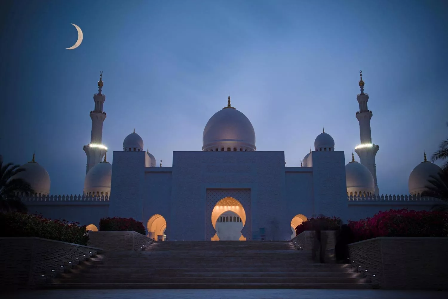 الإمارات تعلن عن ساعات العمل في القطاع الخاص خلال شهر رمضان 2022