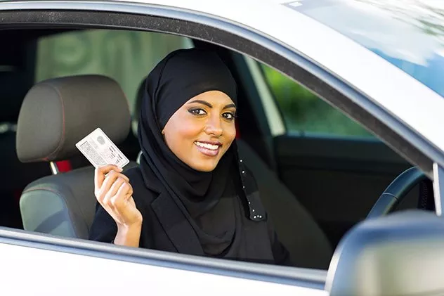 الشروط والمستندات الضرورية التي تخوّل المرأة السعودية الحصول على رخصة القيادة