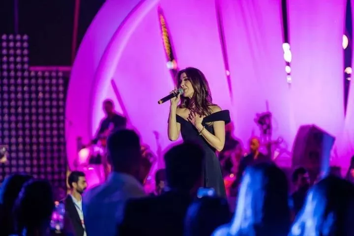 أبرز إطلالات النجمات العربيات في حفلات عيد الفطر 2023