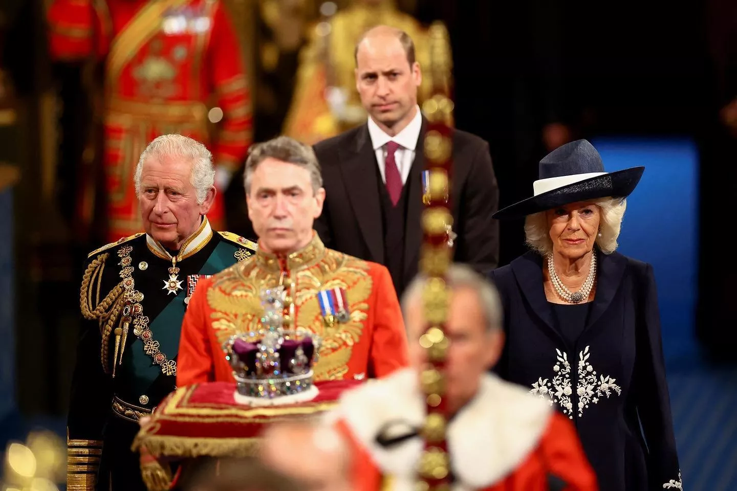 لحظة تاريخية: غياب الملكة اليزابيث لأول مرّة عن افتتاح البرلمان وحلول الأمير تشارلز مكانها