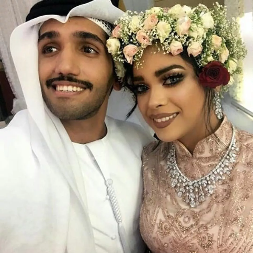 إطلالة مشاعل الشحي في حفل زفافها: فوضويّة وغير ناجحة بتاتاً!