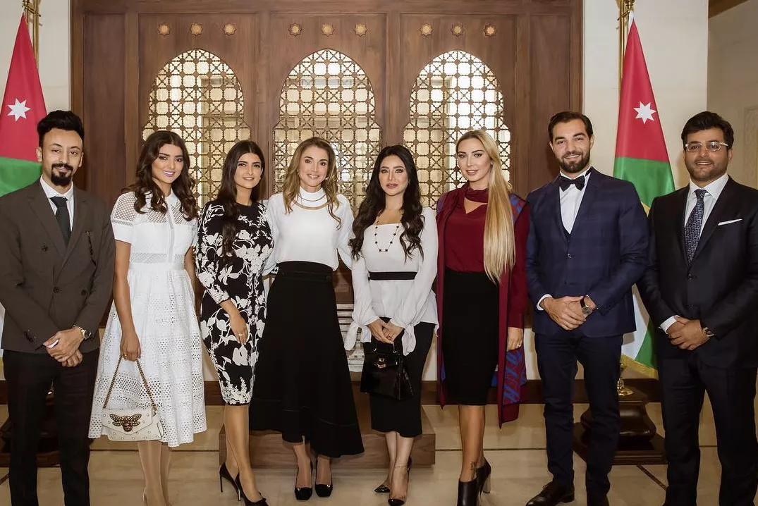 الملكة رانيا تلتقي وفداً من الإعلاميين خلال افتتاح أسبوع عمان للتصميم 2017