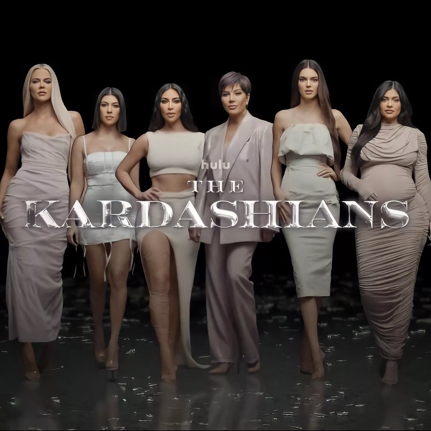 عائلة الكارداشيان تعود إلى تلفزيون الواقع من خلال برنامج The Kardashians