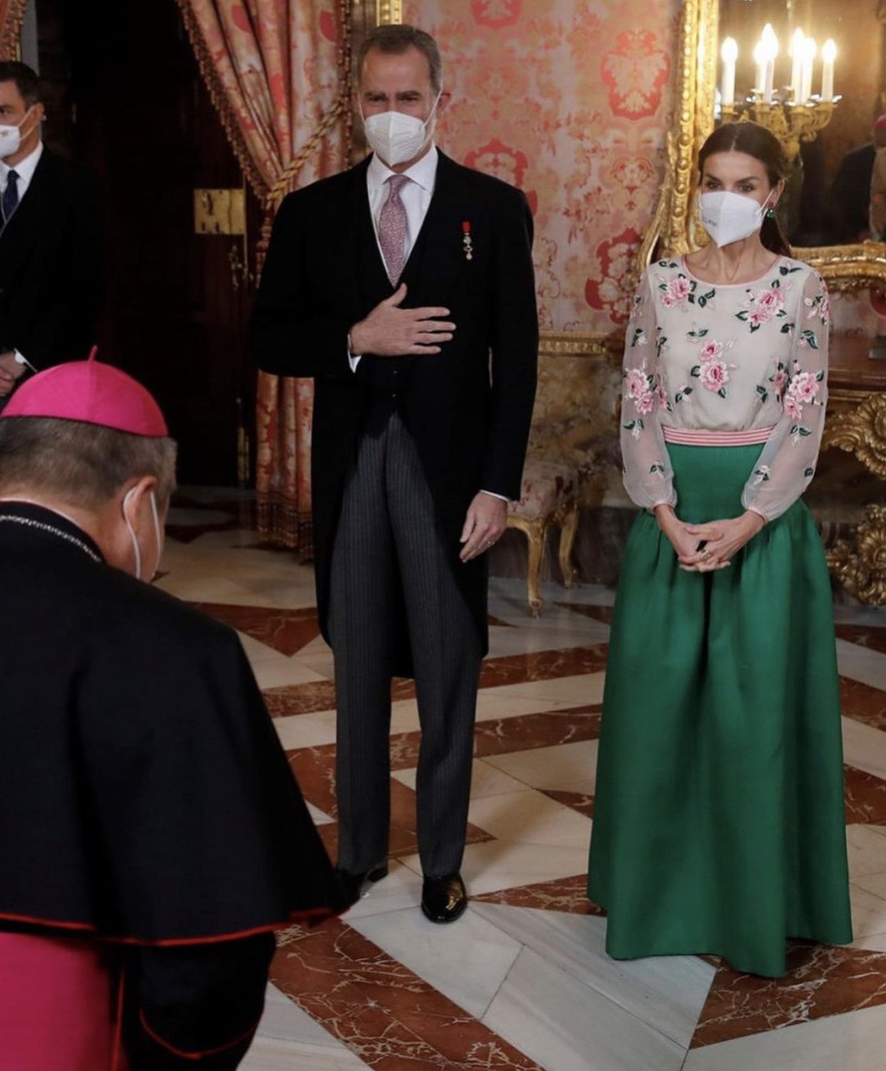 صورة الملكة ليتيزيا في فستان من فالنتينو 