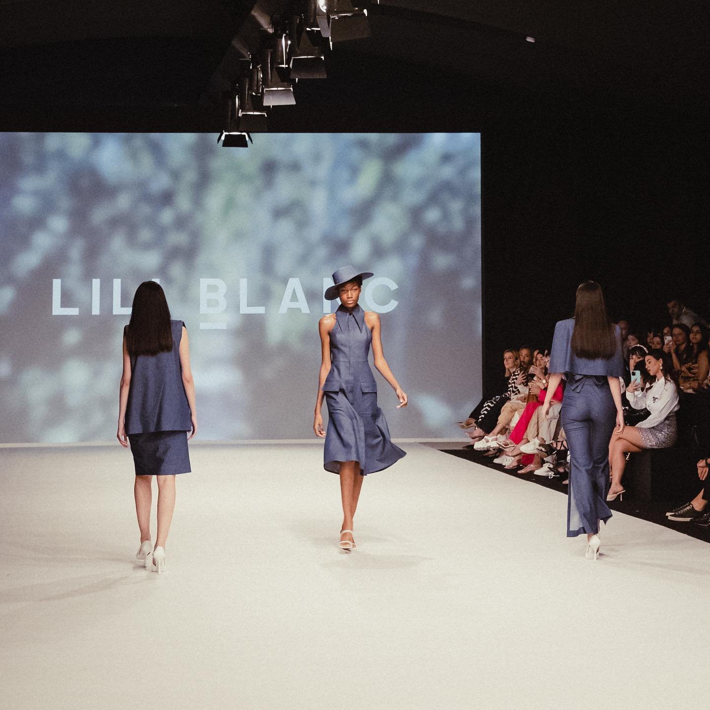 مجموعة Lili Blanc لربيع وصيف 2023