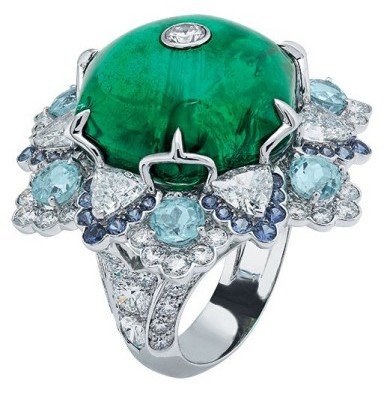 خاتم Peau Ane من Van Cleef & Arpels