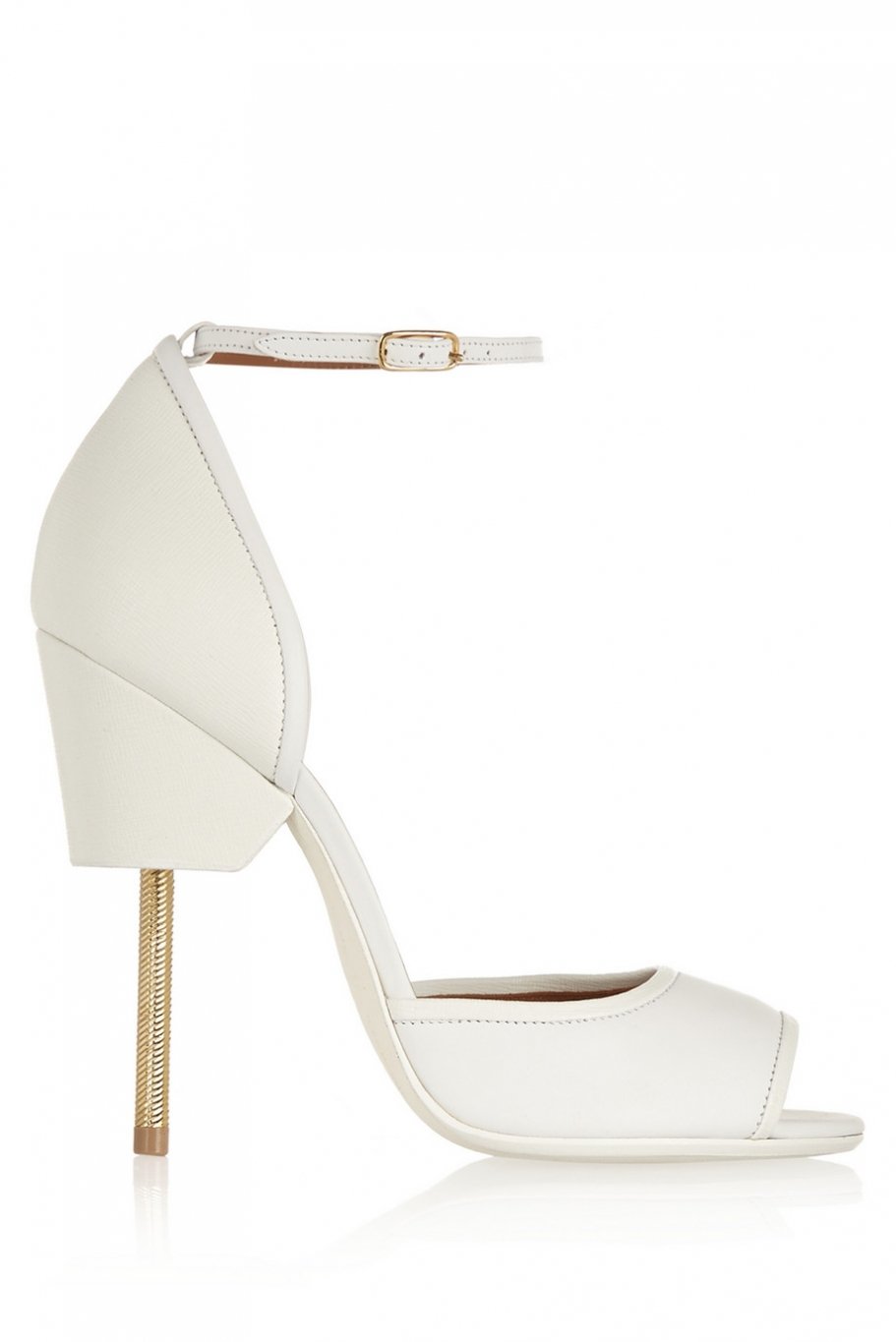  حذاء من Givenchy