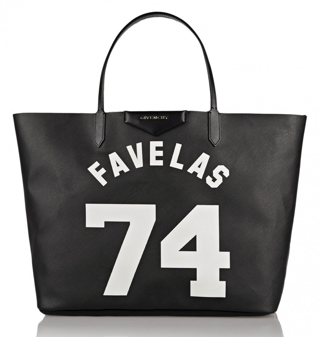 حقيبة من Givenchy