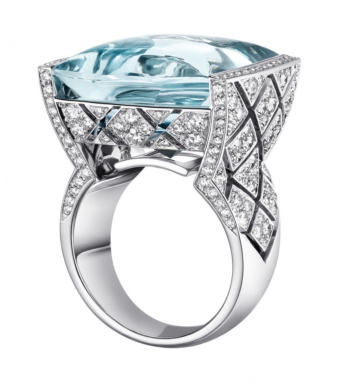 خاتم Signature Acidul&eacute;e من Chanel