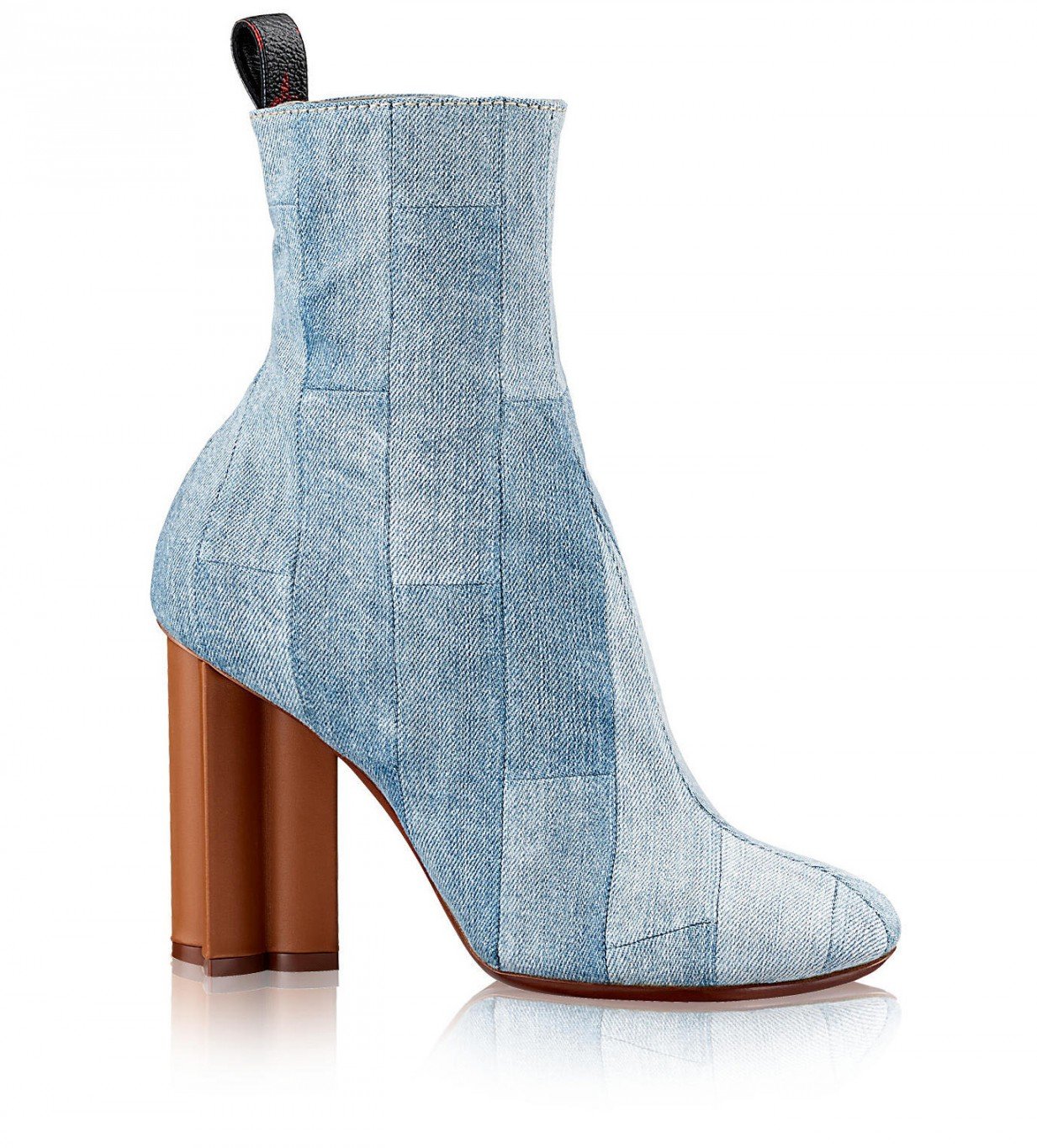 حذاء من Louis Vuitton