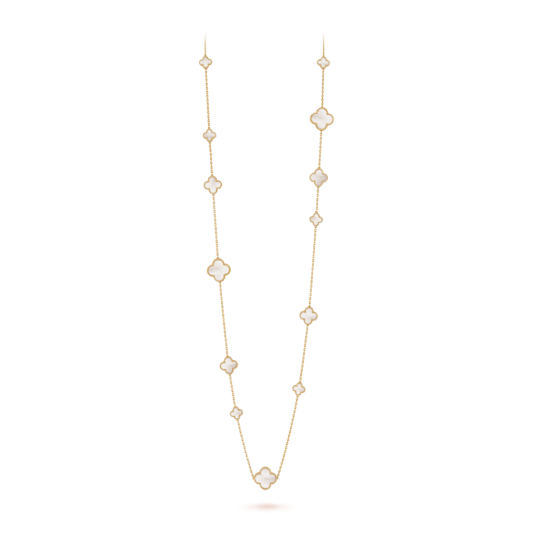  عقد Magic Alhambra long necklace من Van Cleef & Arpels