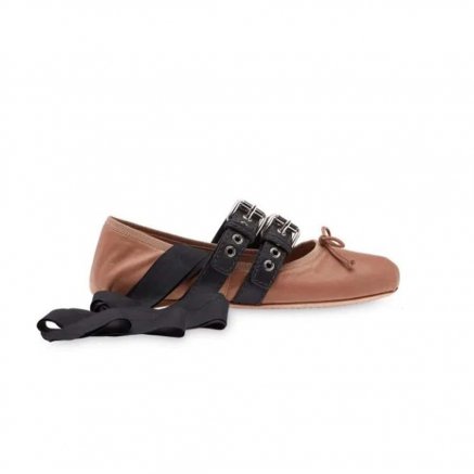 بالورين من Miu Miu