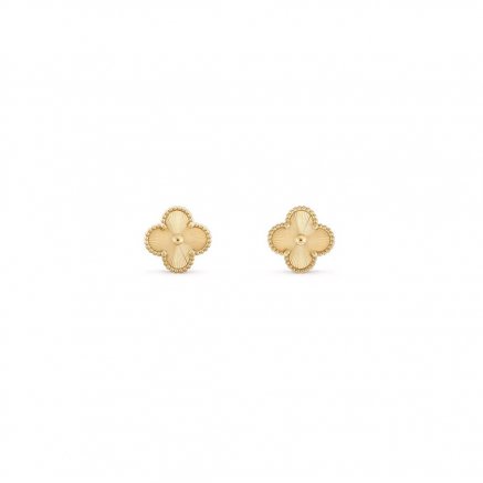 اقراط Vintage Alhambra من Van Cleef & Arpels