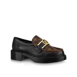 حذاء Academy Loafer من Louis Vuitton