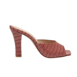 مول Gloria من Andrea Wazen