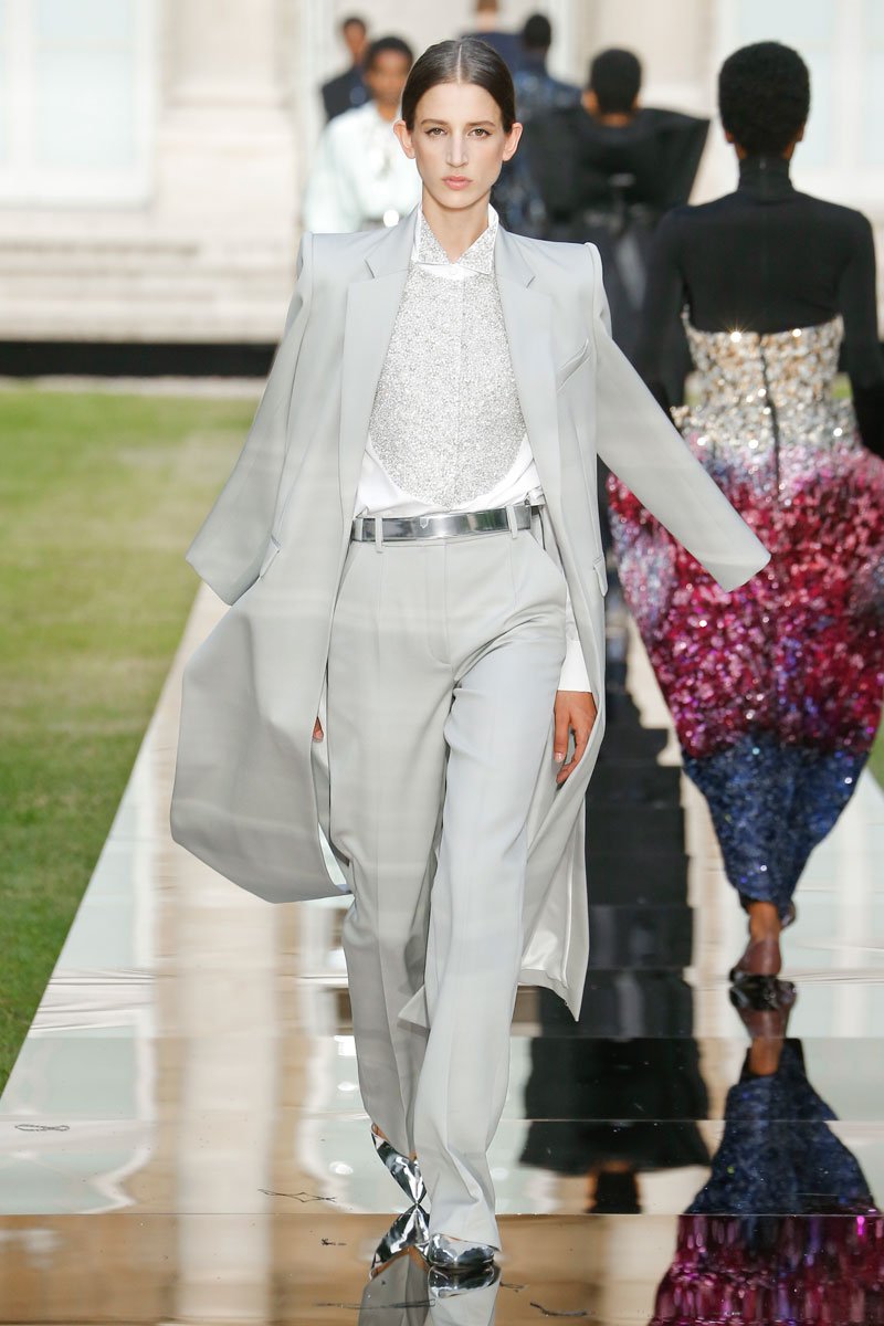 عرض أزياء Givenchy للخياطة الراقية لخريف 2018