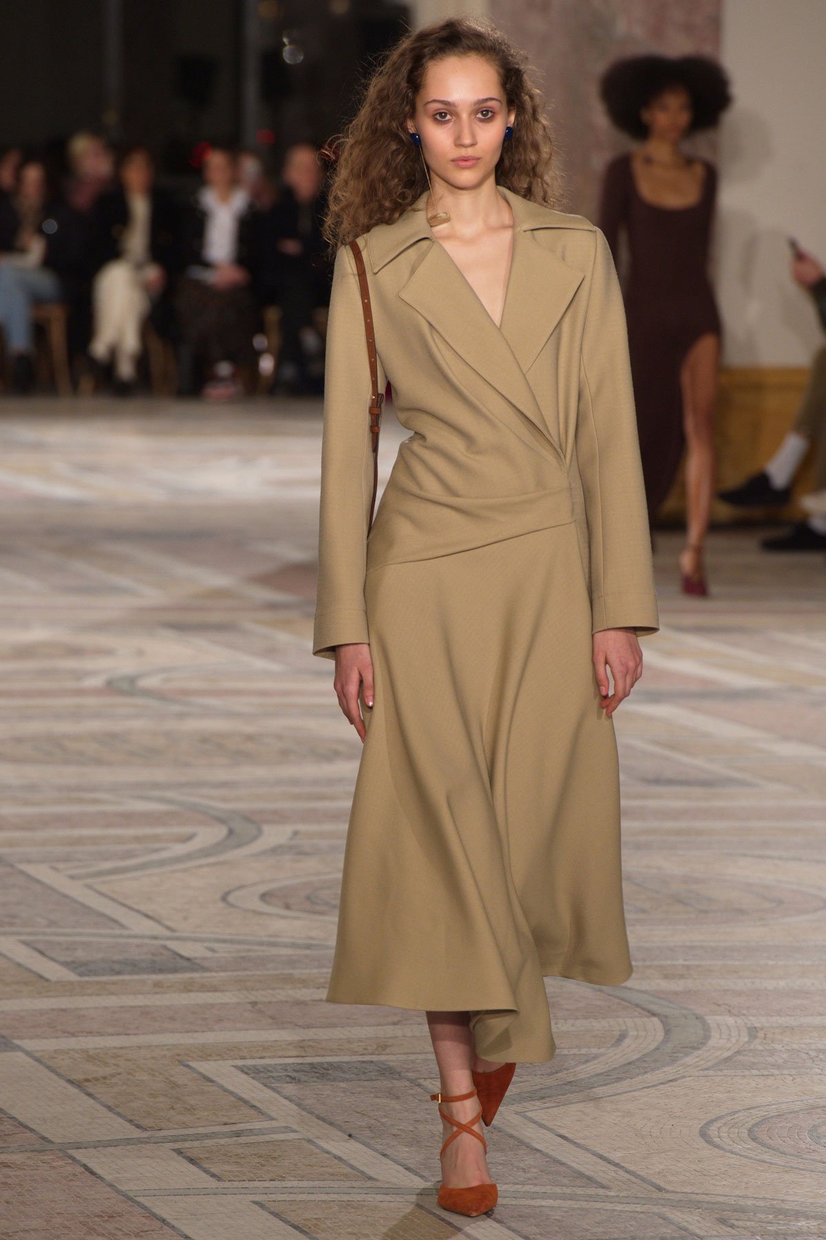 عرض أزياء Jacquemus لخريف 2018، خلال أسبوع الموضة في باريس