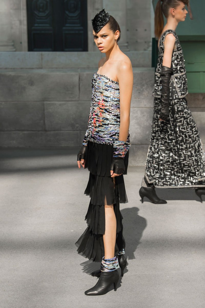 عرض أزياء Chanel للخياطة الراقية لخريف 2018