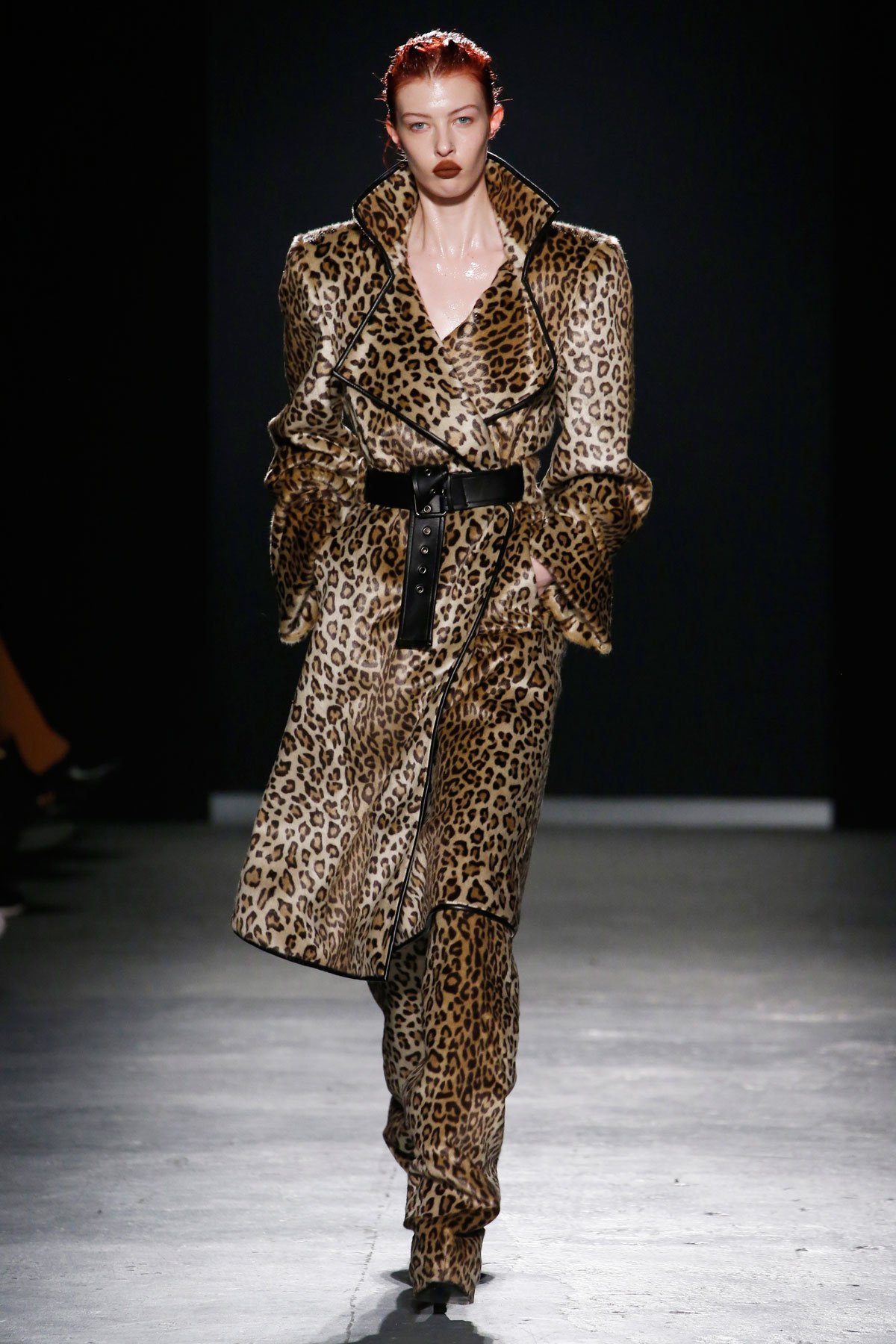 عرض أزياء Gareth Pugh لخريف 2018، خلال أسبوع الموضة في باريس