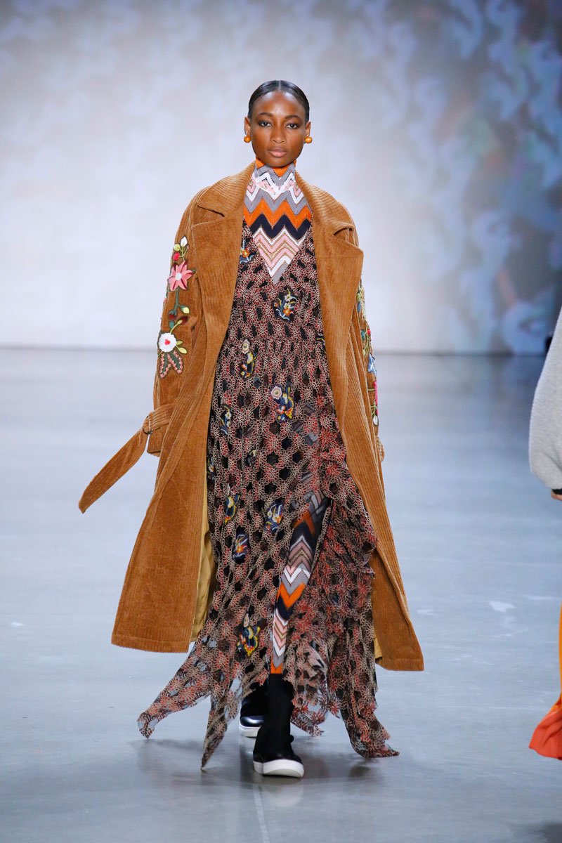 عرض أزياء Vivienne Tam لخريف 2018، خلال أسبوع الموضة في نيويورك