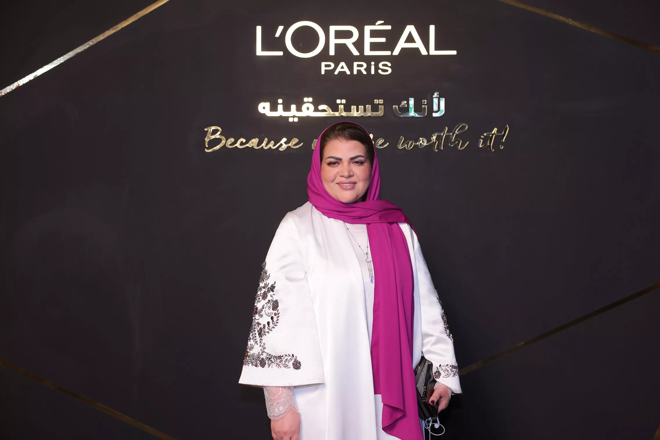 لوريال باريس تطلق مسابقة Women of Worth في العالم العربي