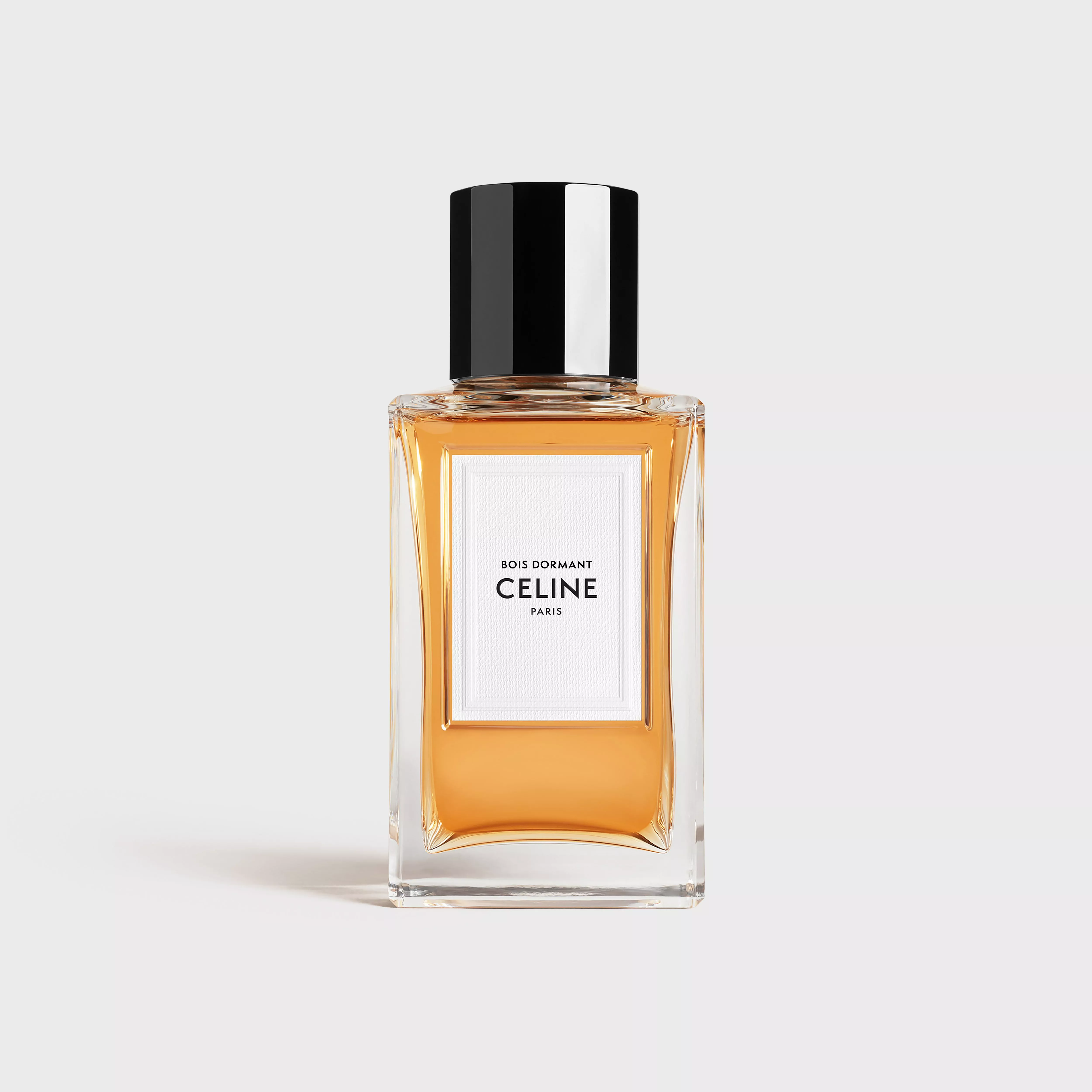 سيلين تطلق عطر Bois Dormant الجديد ضمن مجموعة Haute Parfumerie