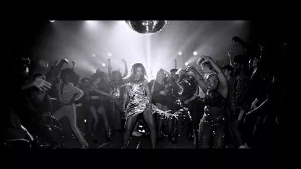 .Tiffany & Co تطلق الفيلم الغنائي لحملة Lose Yourself In Love بالتعاون مع النجمة بيونسيه