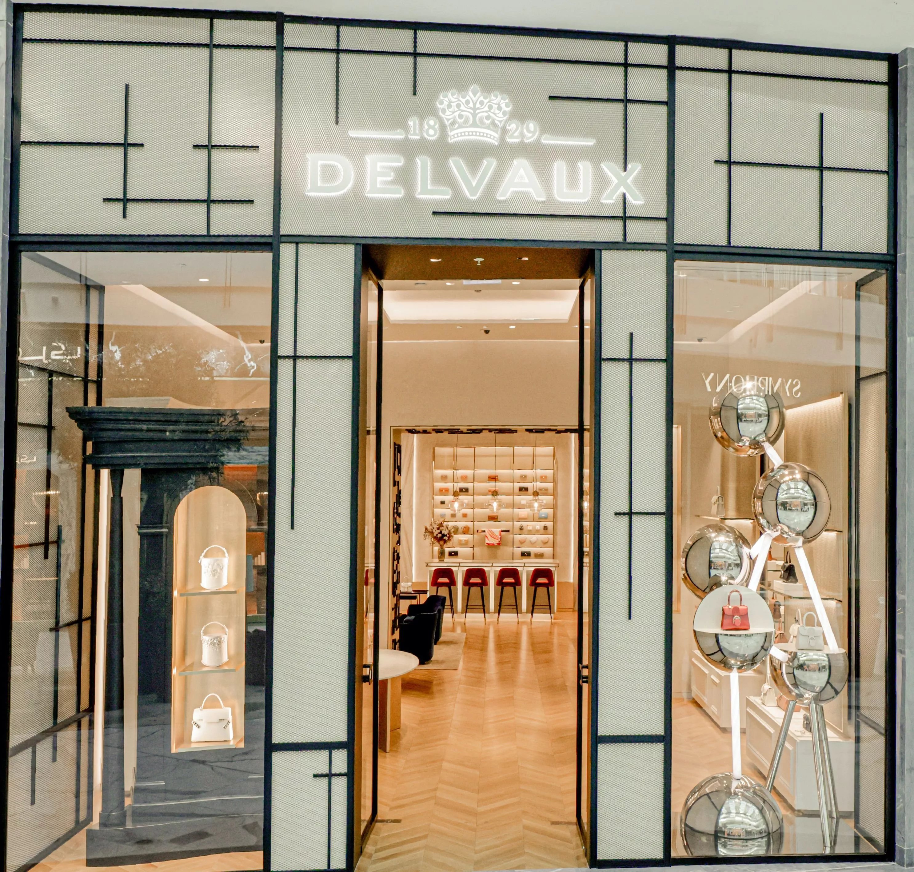 دار Delvaux تعلن عن افتتاح أول متجر لها بالشرق الأوسط في Dubail Mall