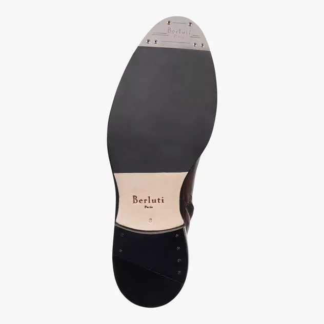 بيرلوتي تُطلق قالب حذاء Éclair الجديد