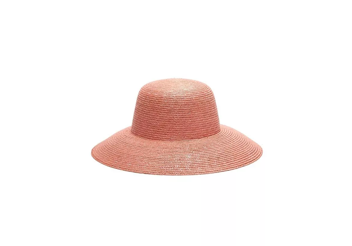 موديلات قبعات بحر تحميكِ من أشعة الشمس وتزيّن إطلالاتك الصيفية