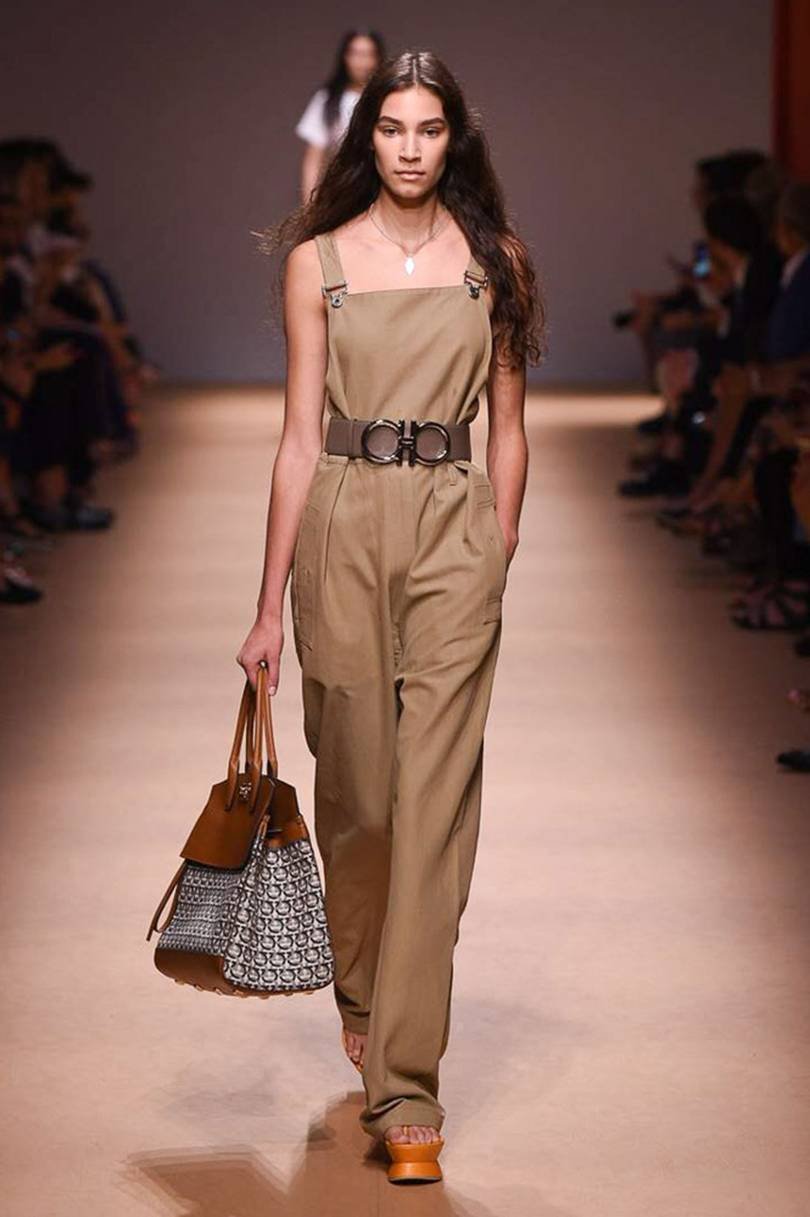 الوان حيادية تدرجات صيحة ربيع 2019 salvatore ferragamo  سلفاتوري فيراغامو