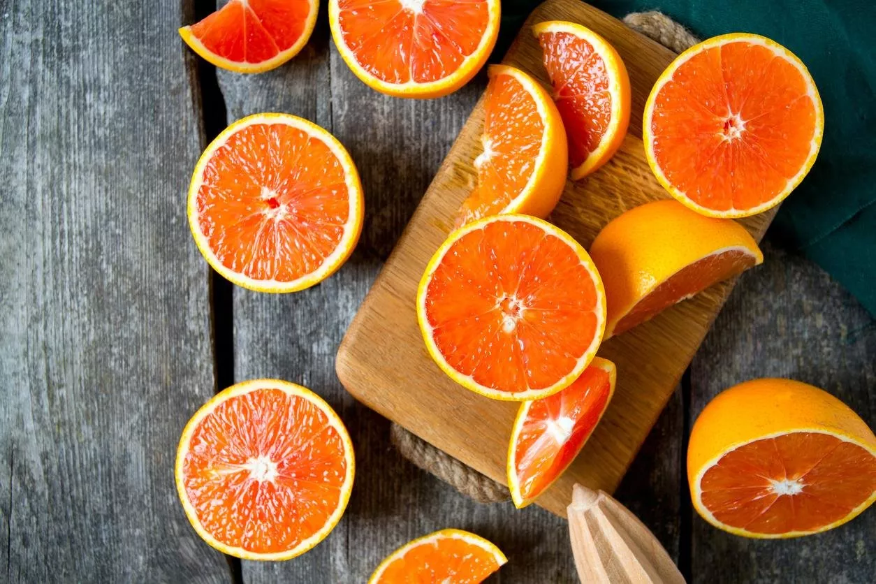 ما هو لب البرتقال الأبيض وما هي فوائده في خسارة الوزن؟