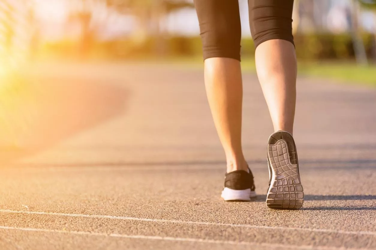 5 أعذار شائعة لتجنب المشي: كيف تتغلبين عليها وتحافظين على رشاقتكِ؟