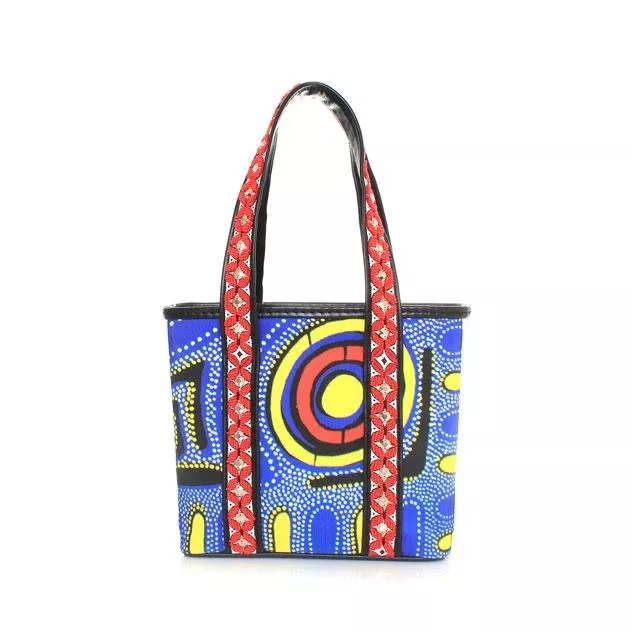 Sarahs Bag تطلق مجموعة حقائب Afrodisiac لربيع وصيف 2019