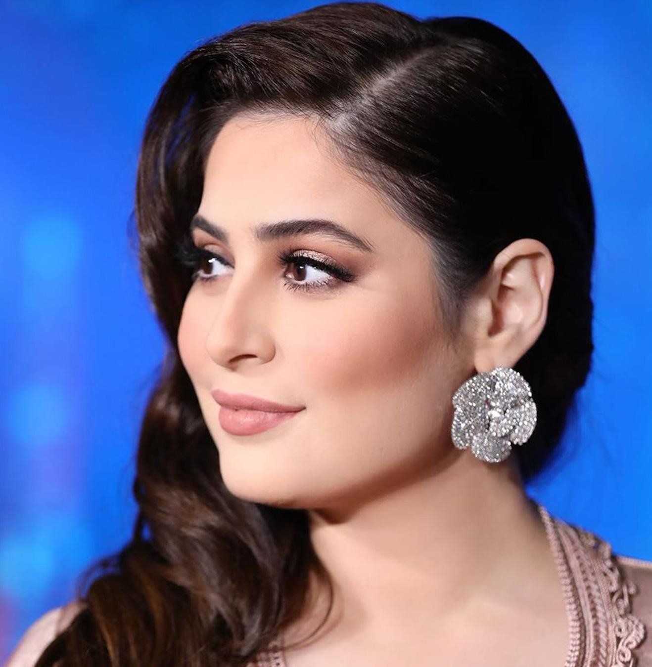 صور مكياج عروس عروسه بشرة بيضاء ميكب 