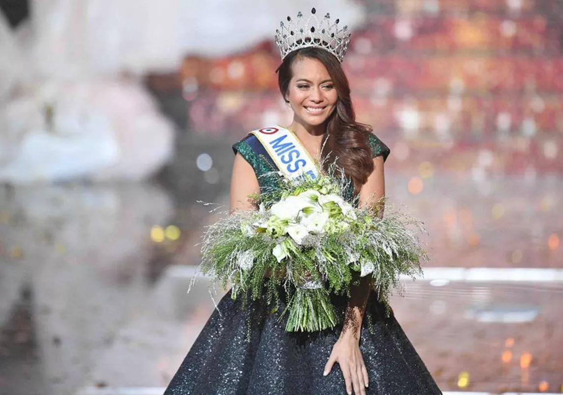Vaimalama Chaves تفوز بلقب ملكة جمال فرنسا بعد أن تمّ نعتها بـالوحش