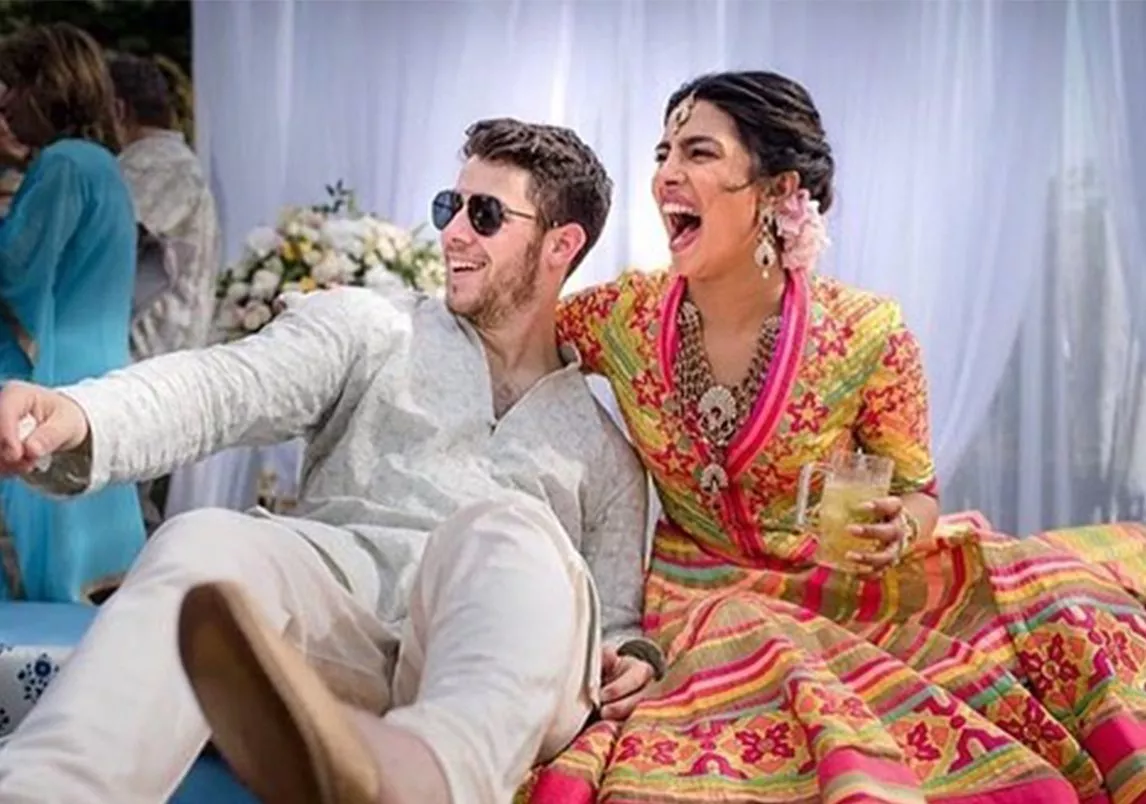 بالصور والفيديو، حفل زفاف بريانكا شوبرا ونيك جوناس على الطريقة الهندية
