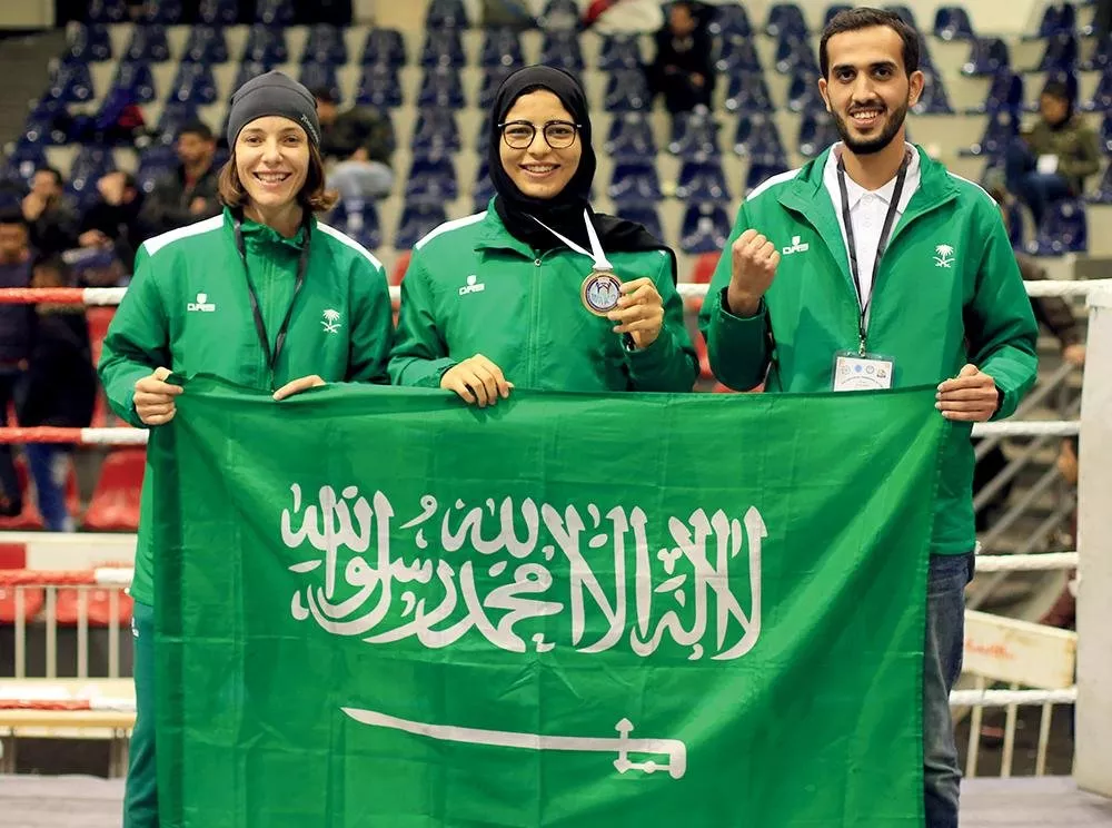 مقابلة خاصة مع زهراء القرشي: أول سعودية تفوز بميدالية ذهبية في مسابقة الكيك بوكسينغ
