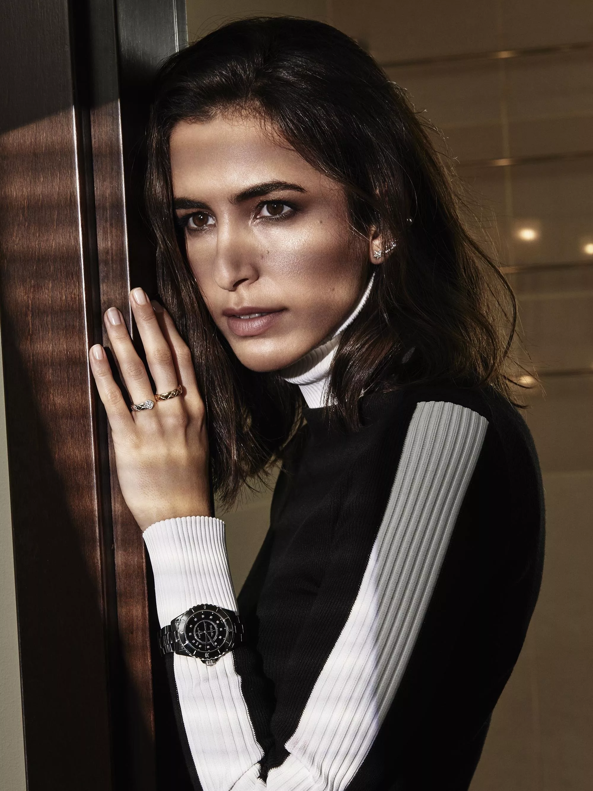 ساعة J12 الجديدة من Chanel: تحاكي المرأة الطموحة والقوية