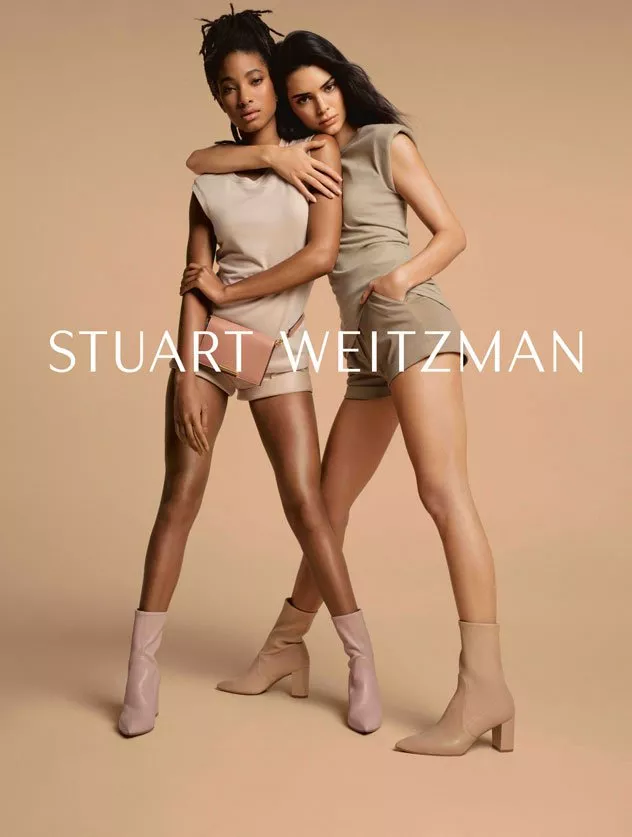 ستيوارت ويتزمان تُطلق فيديو #SWWALK من حملتها الإعلانية لموسم ربيع 2019