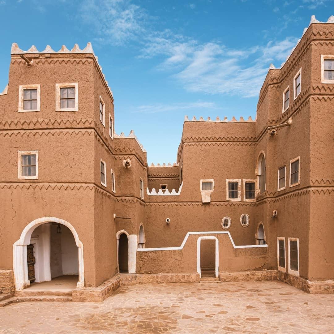 قرية أشيقر، في النجد  اليوم الوطني السعودي 2020 اجازة اليوم الوطني السعودي