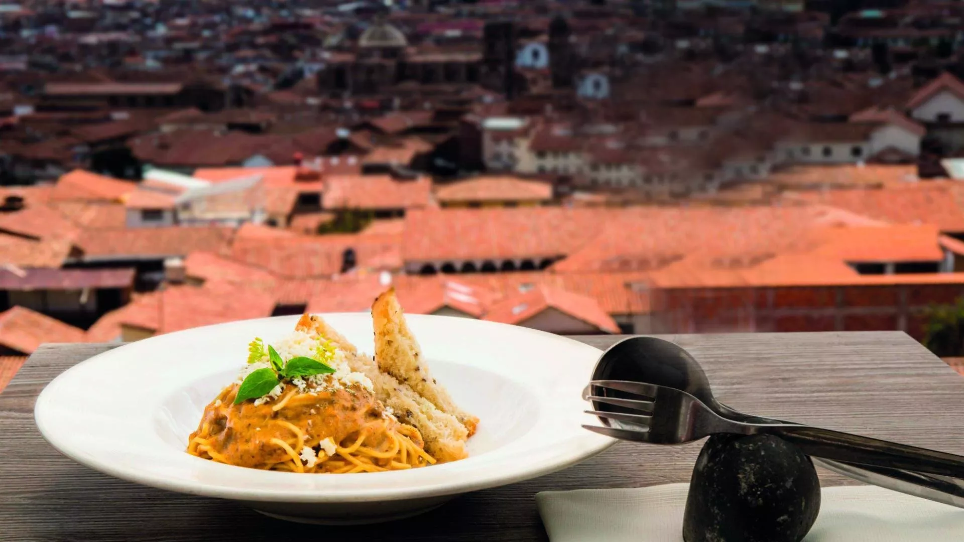 وجهات سفر في عيد الفطر 2019: غامري في جبال البيرو وتذوقي مأكولاتها الفريدة في مدينة كوسكو