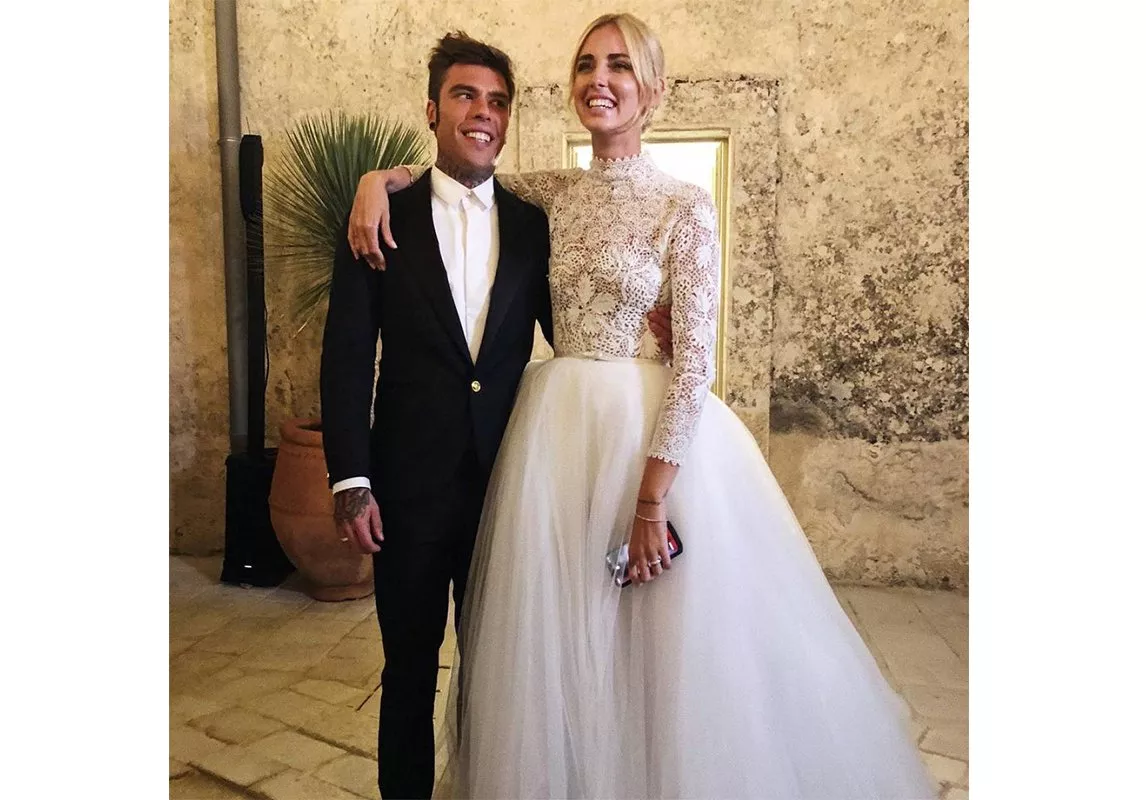 عرس Chiara Ferragni وFedez: حفل زفاف خيالي و 3 إطلالات عروس تخطف الأنفاس!