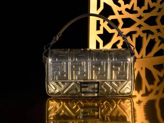 Fendi تُطلق مجموعة حقائب حصرية لمنطقة الشرق الأوسط بمناسبة شهر رمضان
